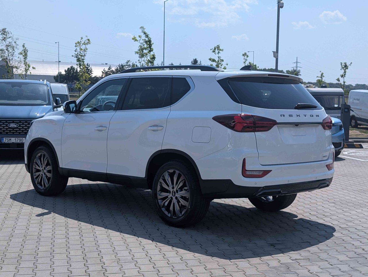 71600 - Rexton